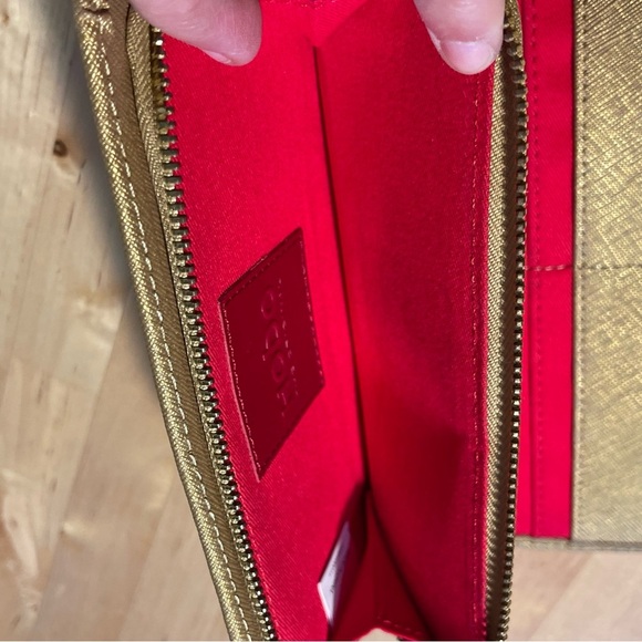 HOBO Gold Tone Leather Zipper Around Wallet - Picture 6 of 9